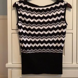White House Black Market Sleeveless Chevron Top